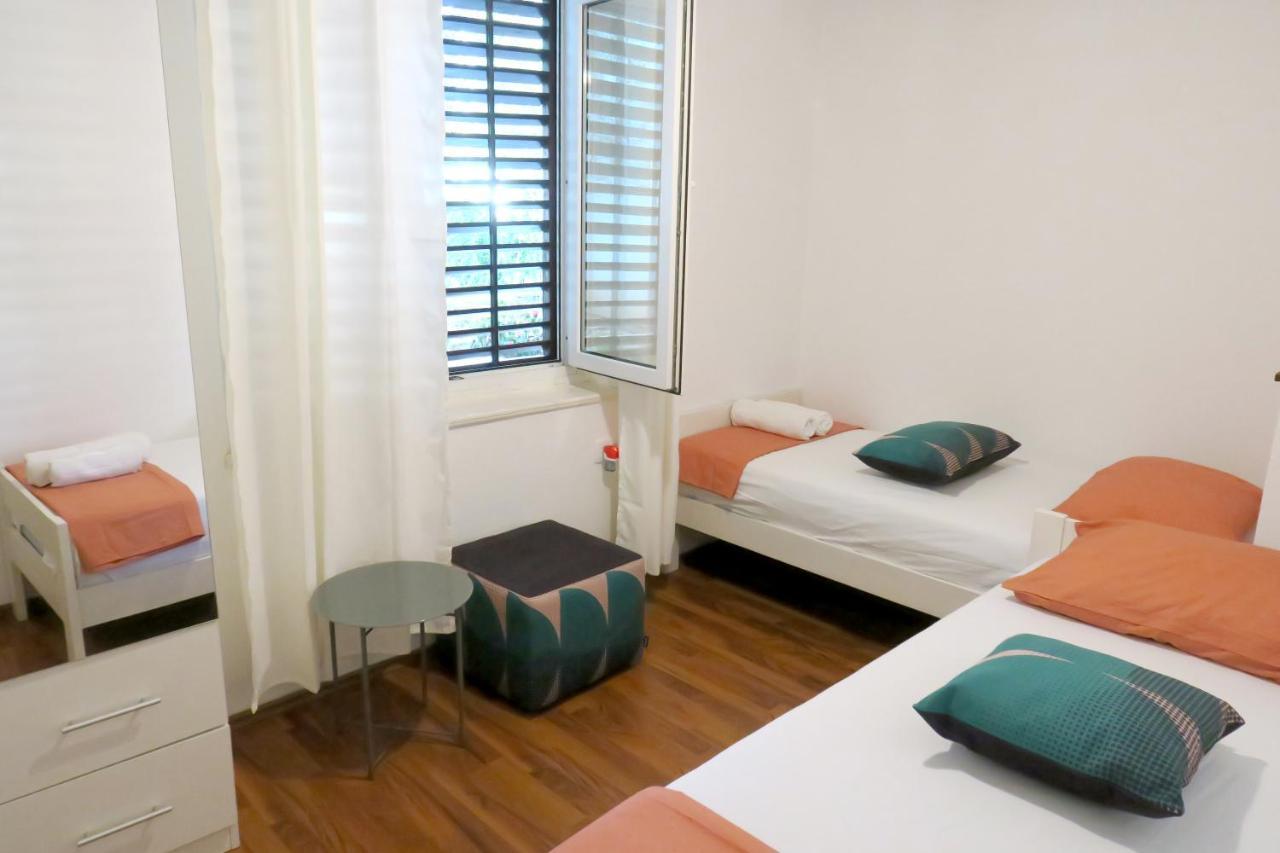 Elda Apartment Пула Екстериор снимка